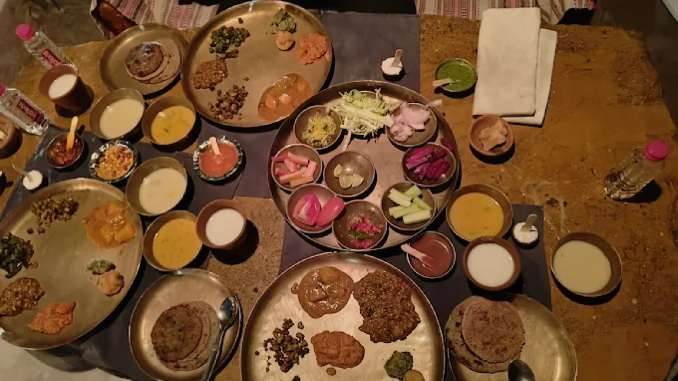 Rajwadu traditional gujarati restaurant in ahmedabad